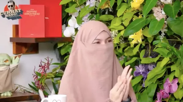 Wardatina Mawa Sebut Insanul Fahmi Santai saat Begituan dengan Inara Rusli, 2 Jam - GenPI.co