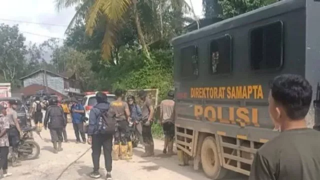 Ratusan Paket Logistik dan Peralatan Darurat Didistribusikan di Wilayah Bencana Sumut - GenPI.co