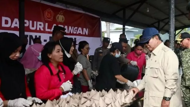Viral Warga Sibolga Jarah Gudang Bulog saat Bencana, Pemerintah Percepat Bantuan - GenPI.co