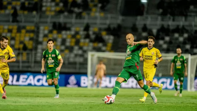 Bek Persebaya Surabaya Risto Mitrevski Membaik, Diharap Segera Gabung Tim - GenPI.co