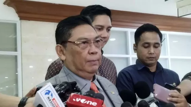 DPR RI Rapat dengan BIN dan Bais, Antisipasi Kerusuhan Agustus 2025 Terulang - GenPI.co