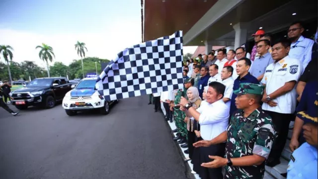  Jaga Kekompakan - GenPI.co