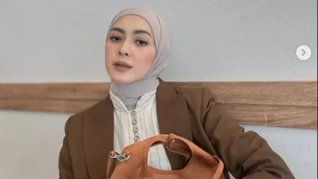  Pelukannya Hangat - GenPI.co