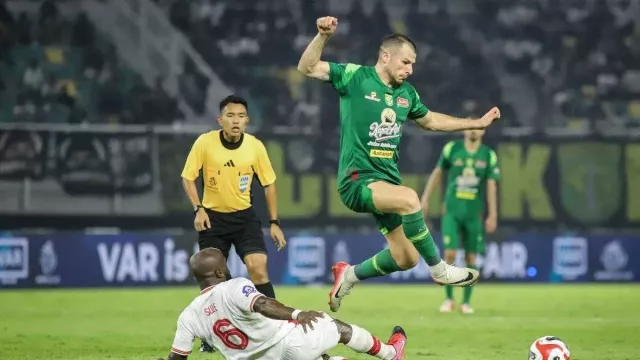 Persebaya Surabaya Ingin Akhiri Paceklik Kemenangan saat Lawan PSM Makassar - GenPI.co