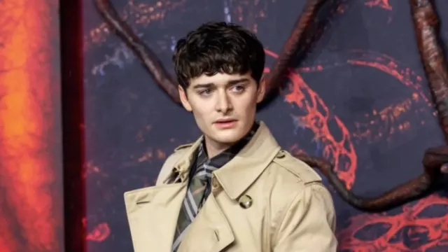 Noah Schnapp Sering Disangka Daniel Radcliffe - GenPI.co