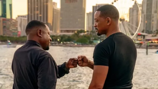 Sony Pictures Garap Film Men In Black, Will Smith Perankan Agen J? - GenPI.co