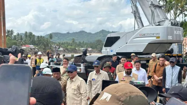 Prabowo Subianto di Aceh Sebut Pemimpin Dipilih Rakyat untuk Hadapi Kesulitan - GenPI.co