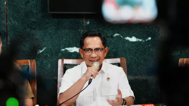 Mendagri Tito Karnavian Tegas, Bupati Aceh Selatan Diberhentikan 3 Bulan - GenPI.co