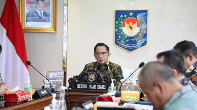 Tito Karnavian Nilai Publik Suka Damkar Karena Responsif dan Tak Minta Uang - GenPI.co