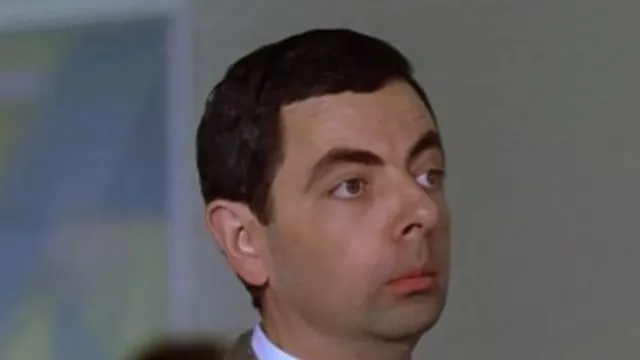 Rowan Atkinson Tidak Baca Ulasan Kritikus Film, Utamakan Data Penonton - GenPI.co