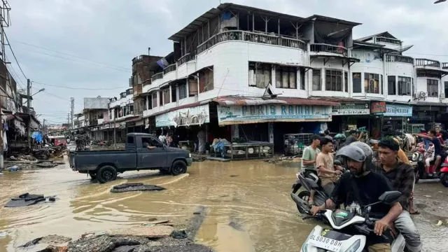 Banjir Terjang Aceh Timur, 10 Km Jalan Rusak dan Fasilitas Umum Hancur - GenPI.co