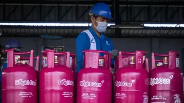 Pertamina Kirim 983 Tabung Elpiji untuk Dapur Umum di Sumatra, Aceh Terbesar - GenPI.co