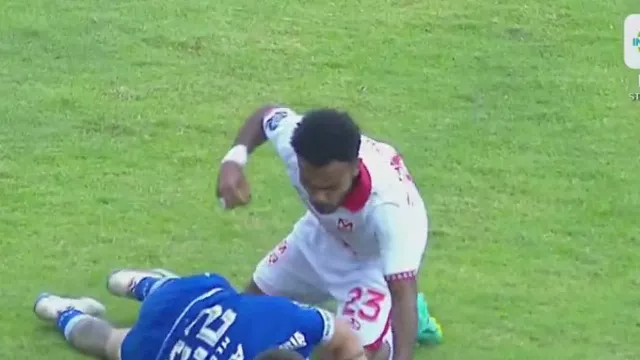 Hampir Tonjok Marc Klok, Yance Sayuri Minta Maaf - GenPI.co