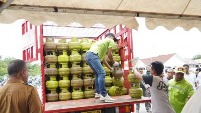 Pertamina Tambah 6 Skid Tank Elpiji ke Aceh, Total Pasokan Capai 90 MT - GenPI.co