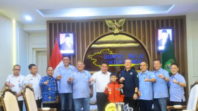 Harumkan Nama Sumsel, Pembalap Kenzi Akbar Dipuji Gubernur Herman Deru - GenPI.co