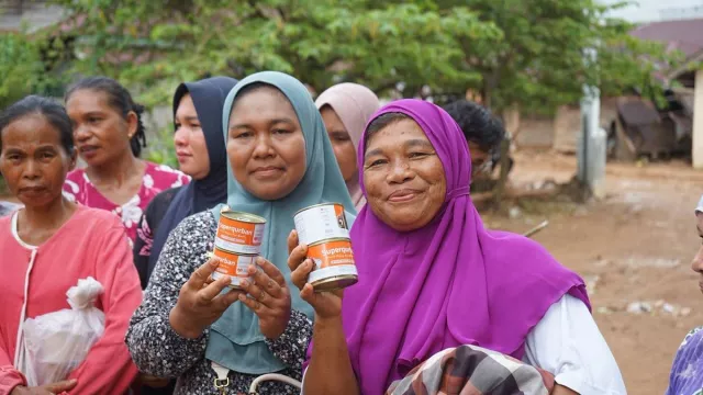  Rumah Zakat Salurkan Bantuan Darurat dan Pemulihan - GenPI.co