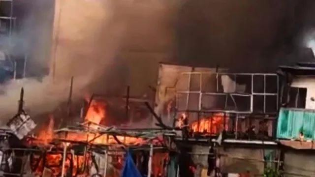 91 Jiwa Terdampak Kebakaran Rumah di Penjaringan, Jakarta Utara - GenPI.co