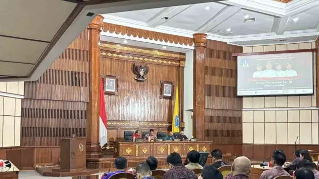 Wayan Koster Ogah Bali Jadi Seperti Betawi, Toko Modern Dibatasi - GenPI.co