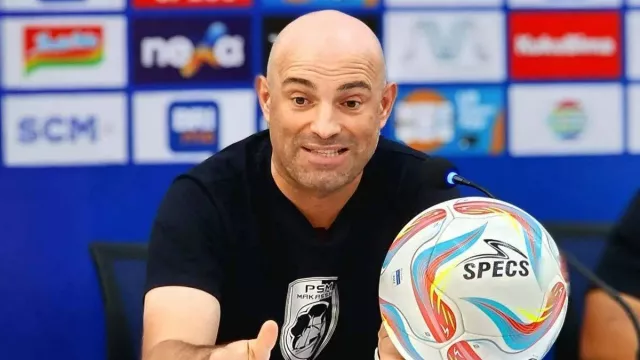 Bernardo Tavares Tak Sabar Dampingi Persebaya Surabaya Hadapi Super League - GenPI.co