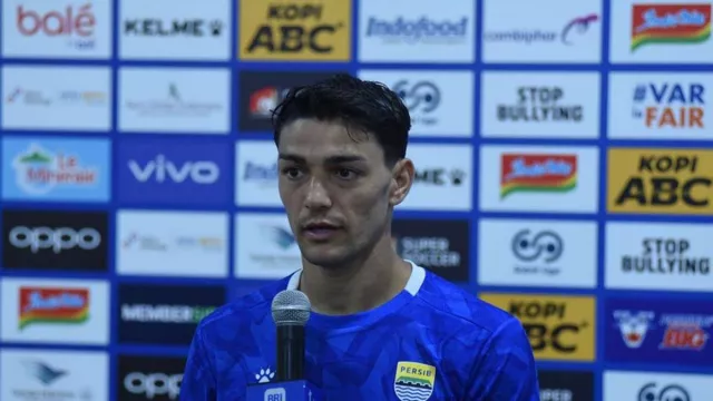 Persib Bandung Akan Habis-habisan Demi 3 Poin Jamu PSM Makassar - GenPI.co