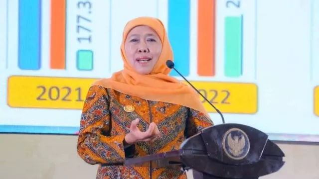 Khofifah Imbau Pemda Tak Gelar Pesta Kembang Api, Warga Diajak Berdoa - GenPI.co