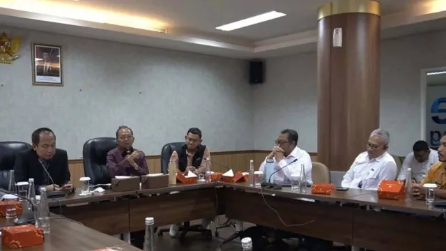 Wayan Koster Akui Kunjungan Wisatawan Turun, Tol Mulus di Jawa Disinggung - GenPI.co