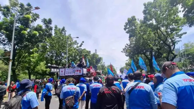 Buruh Sebut UMP Jakarta Tak Masuk Akal, Lebih Rendah Dibanding Kota Bekasi - GenPI.co