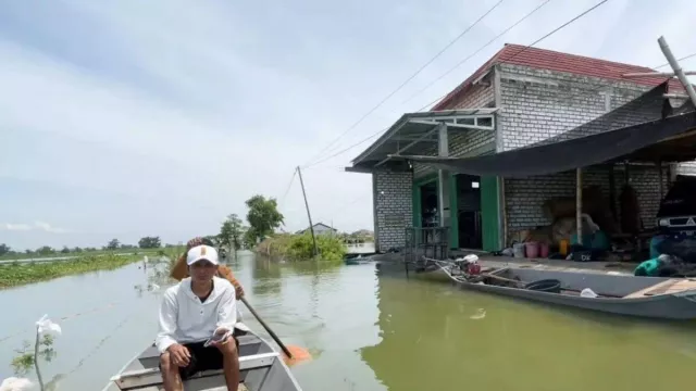 1 Bulan Banjir di Lamongan, Pemda Diminta Perbaiki Tanggul dan Irigasi - GenPI.co