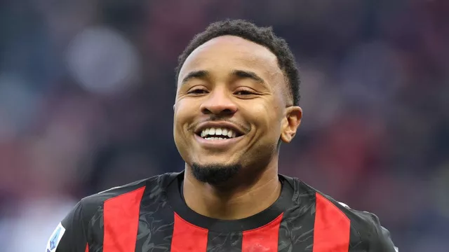 Incar Nkunku, Juventus Tawarkan Gatti ke AC Milan - GenPI.co