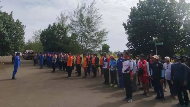 5 Penerjun Hilang Kendali Akibat Perubahan Angin, 1 Dicari di Pangandaran - GenPI.co