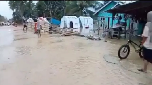 Banjir Kembali Terjang Aceh Tamiang, Akibat Tanggul Belum Diperbaiki - GenPI.co