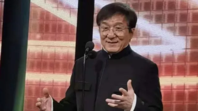 Jackie Chan Akui Salah Sering Marahi Anak, Seharusnya Beri Kebebasan - GenPI.co