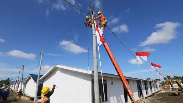 PLN Dukung Huntara Aceh Tamiang, Listrik Aman dan Andal Siap Digunakan - GenPI.co