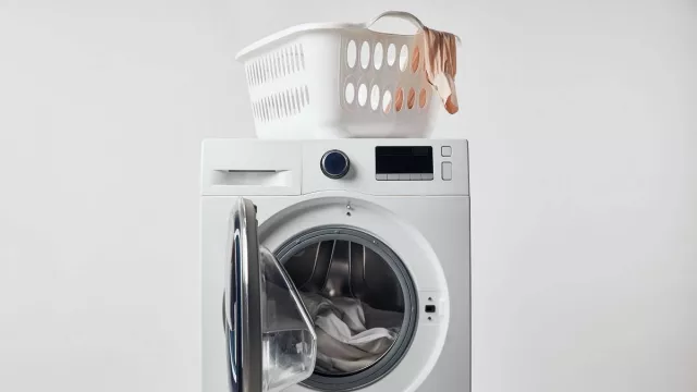 11 Juta Ton Plastik Masuk Laut Setiap Tahun, Filter Mesin Cuci Bisa Jadi Solusi - GenPI.co