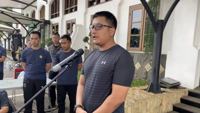 TNI AD dan Brimob Polri Bertikai, Dipicu Suporter Sepak Bola Saling Ejek - GenPI.co