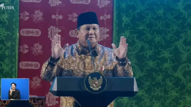 Prabowo Subianto Terharu, Rakyat Indonesia Hidup Sederhana dan Tetap Bahagia - GenPI.co
