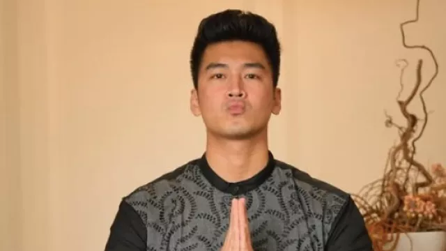  Memalukan, Aib - GenPI.co