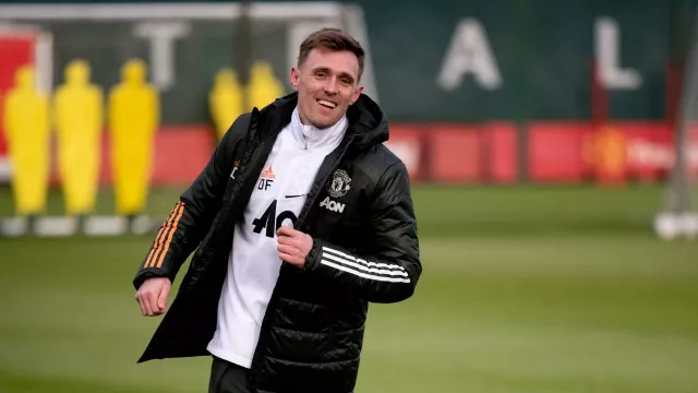 Jadi Pelatih Manchester United, Fletcher Minta Restu Sir Alex Ferguson - GenPI.co