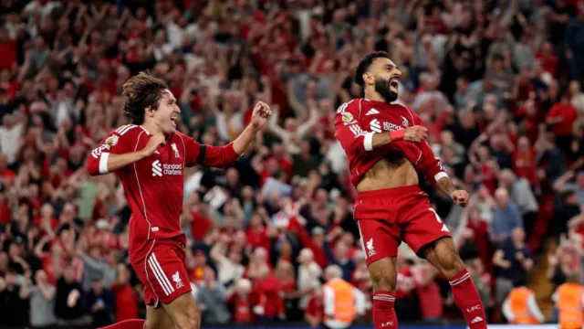 Salah Jadi Penentu Chiesa ke Juventus atau Bertahan di Liverpool - GenPI.co