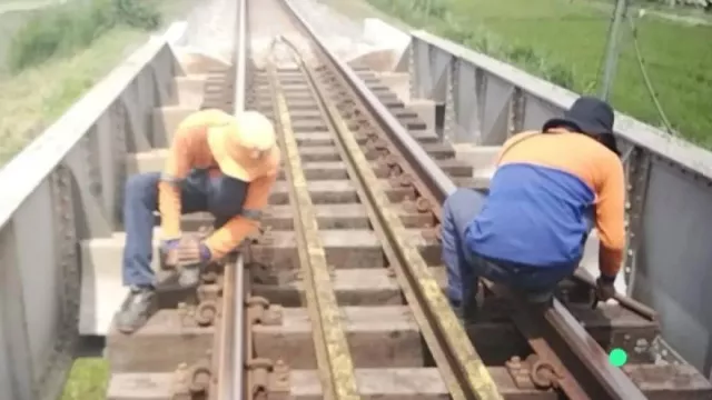 108 Baut Rel Dicuri di Jalur Blitar Rejotangan, Daop 7 Madiun Bergerak Cepat - GenPI.co