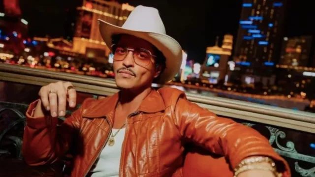 Bruno Mars Umumkan Album Baru Selesai, Penggemar Langsung Heboh - GenPI.co