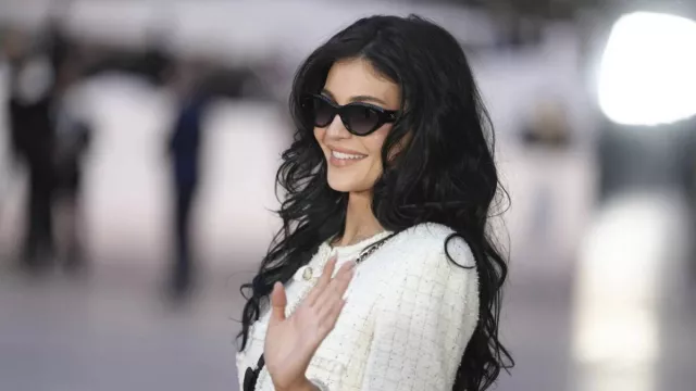 Kylie Jenner Jadi Inspirasi, Cara Mendapatkan Bibir Cantik dan Penuh - GenPI.co