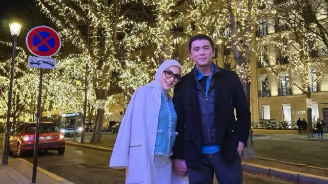 Syahrini dan Reino Selalu Kompak, Intip Tempat Romantis untuk Mempererat Hubungan - GenPI.co