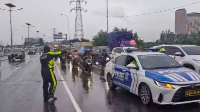 Banjir Jakarta, Motor Diizinkan Masuk Tol Sunter hingga Angke - GenPI.co