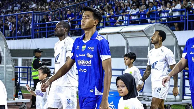 Persib Juara Paruh Musim, Kakang Ingin Maung Bandung Konsisten - GenPI.co