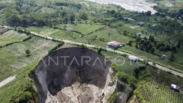 Ngeri! Tanah di Aceh Tengah Terus Ambles Sejak 20 Tahun, Jalan Utama Terancam Putus - GenPI.co