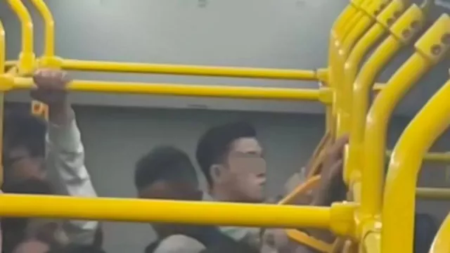 2 Pria Ditangkap Seusai Berbuat Asusila di Bus Transjakarta - GenPI.co