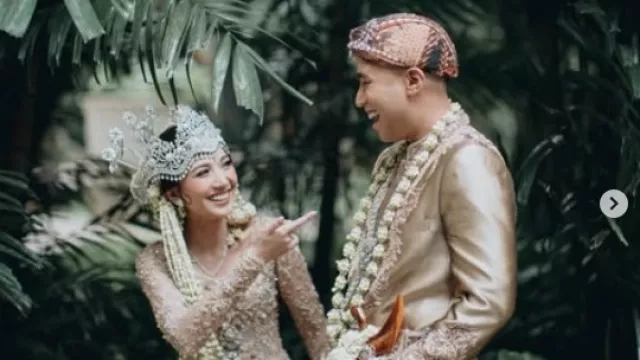 4 Tahun Menikah, Vidi Aldiano Puji Kesabaran Sheila Dara - GenPI.co