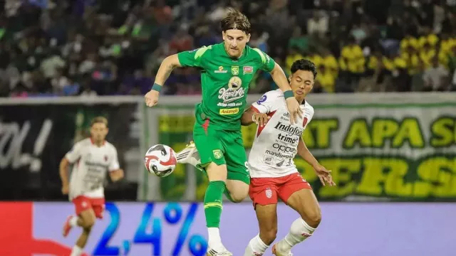 Jelang Lawan PSIM Yogyakarta, Stiker Dejan Tumbas Dilepas Persebaya Surabaya - GenPI.co