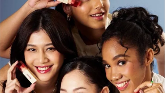 Showty Resmi Luncurkan 4 Shades Lip Tint Terbaru untuk Pemilik Neutral Undertone - GenPI.co